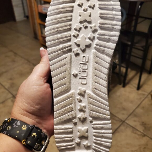 Hey Dudes - Picture 10 of 12